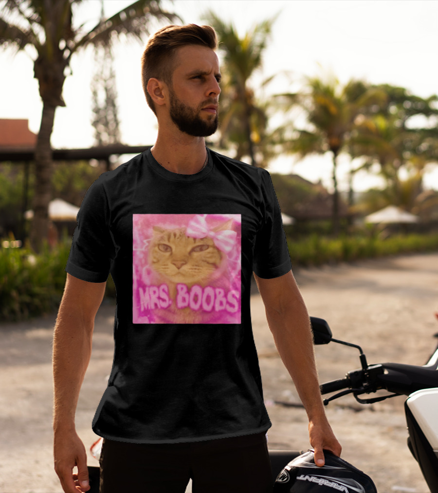 Mrs Boobs Cat Pink Aesthetic With Bow T-Shirt