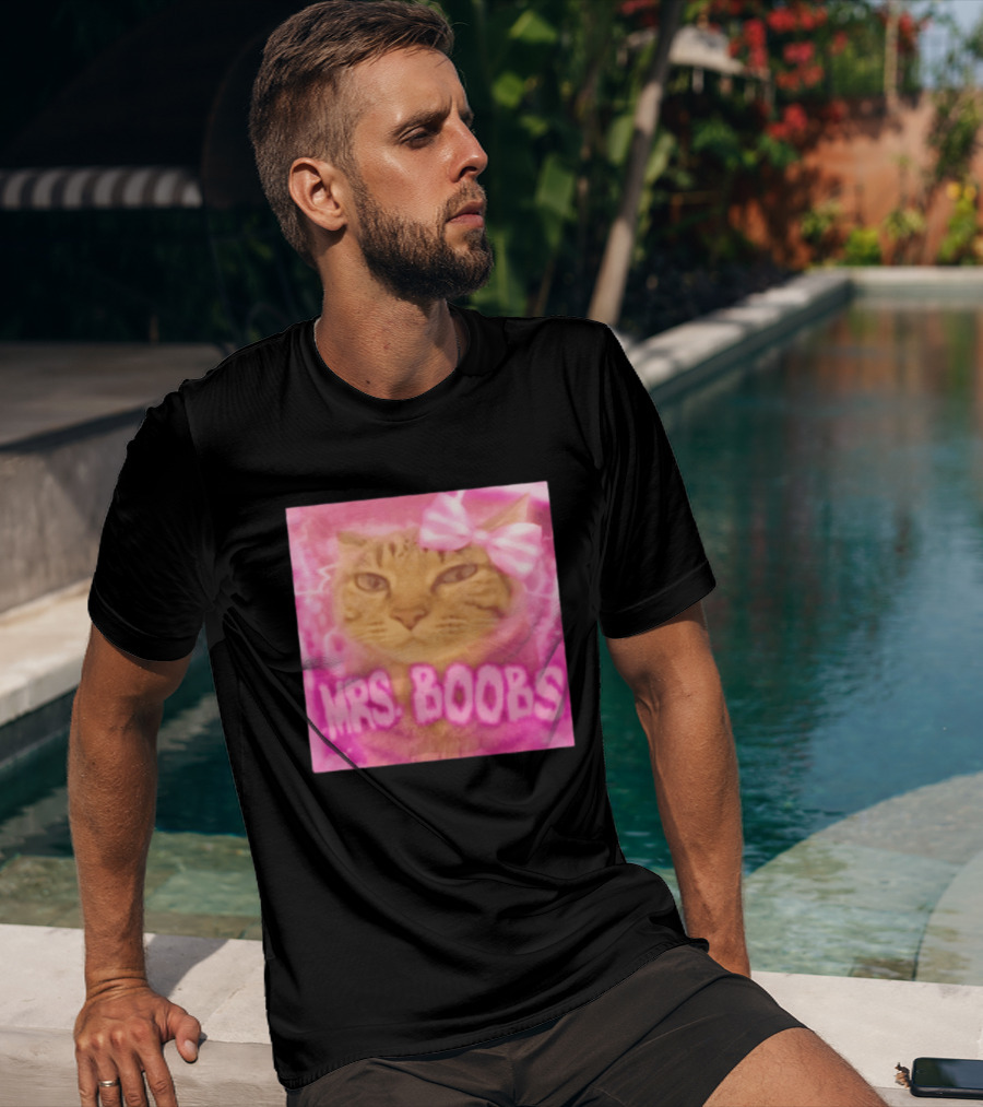 Mrs Boobs Cat Pink Aesthetic With Bow T-Shirt