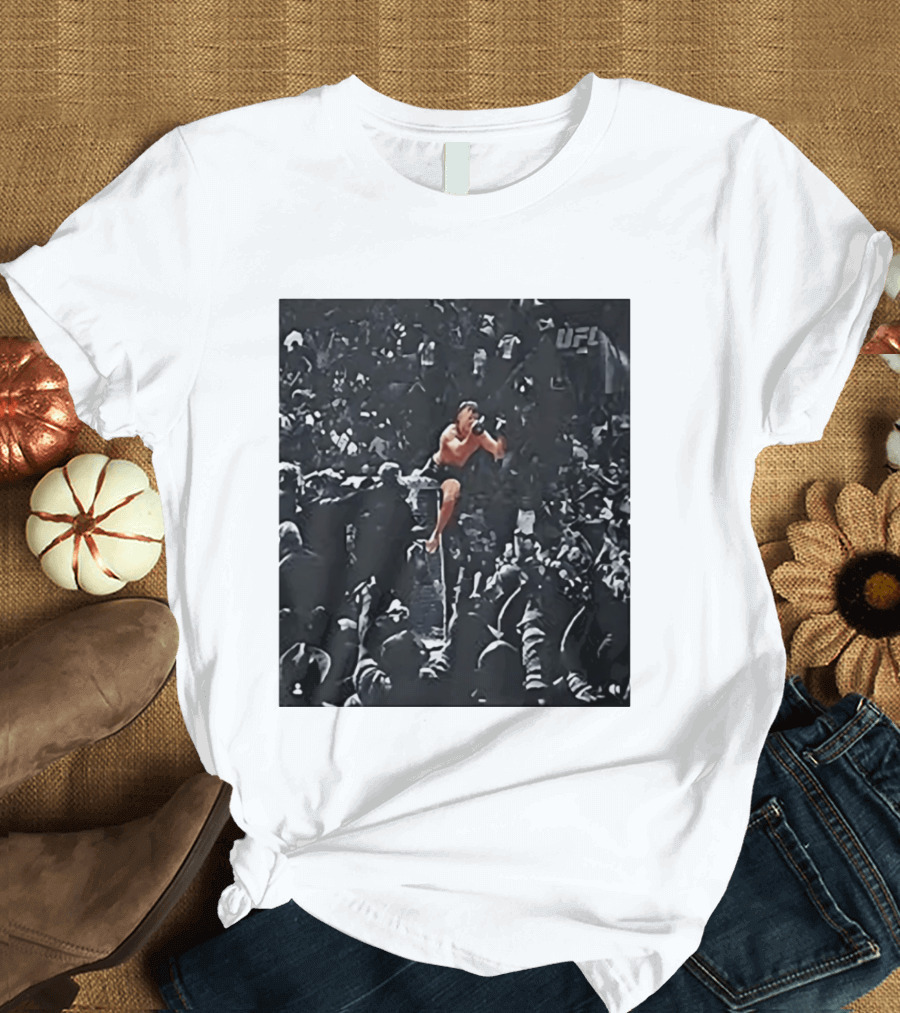 Diego Lopes UFC Middle Finger Crowd Moment T-Shirt