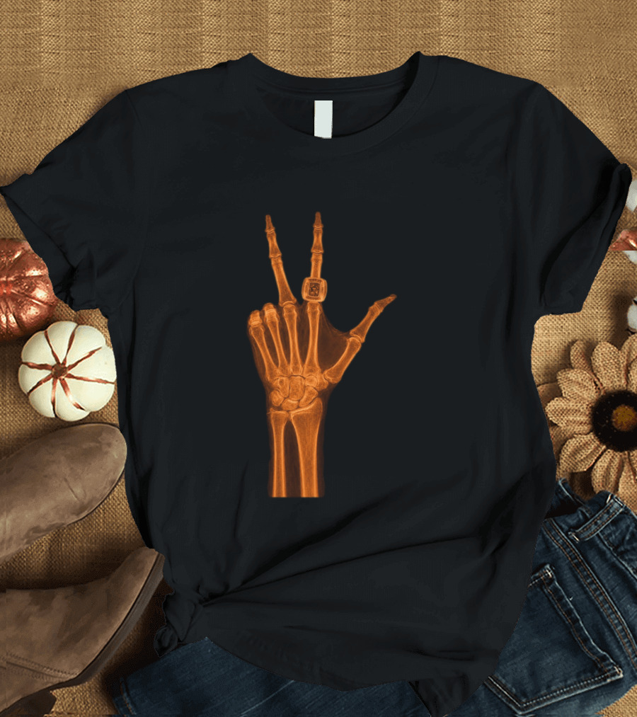 Jalen Brunson X Ray Peace Gesture With Championship Ring T-Shirt