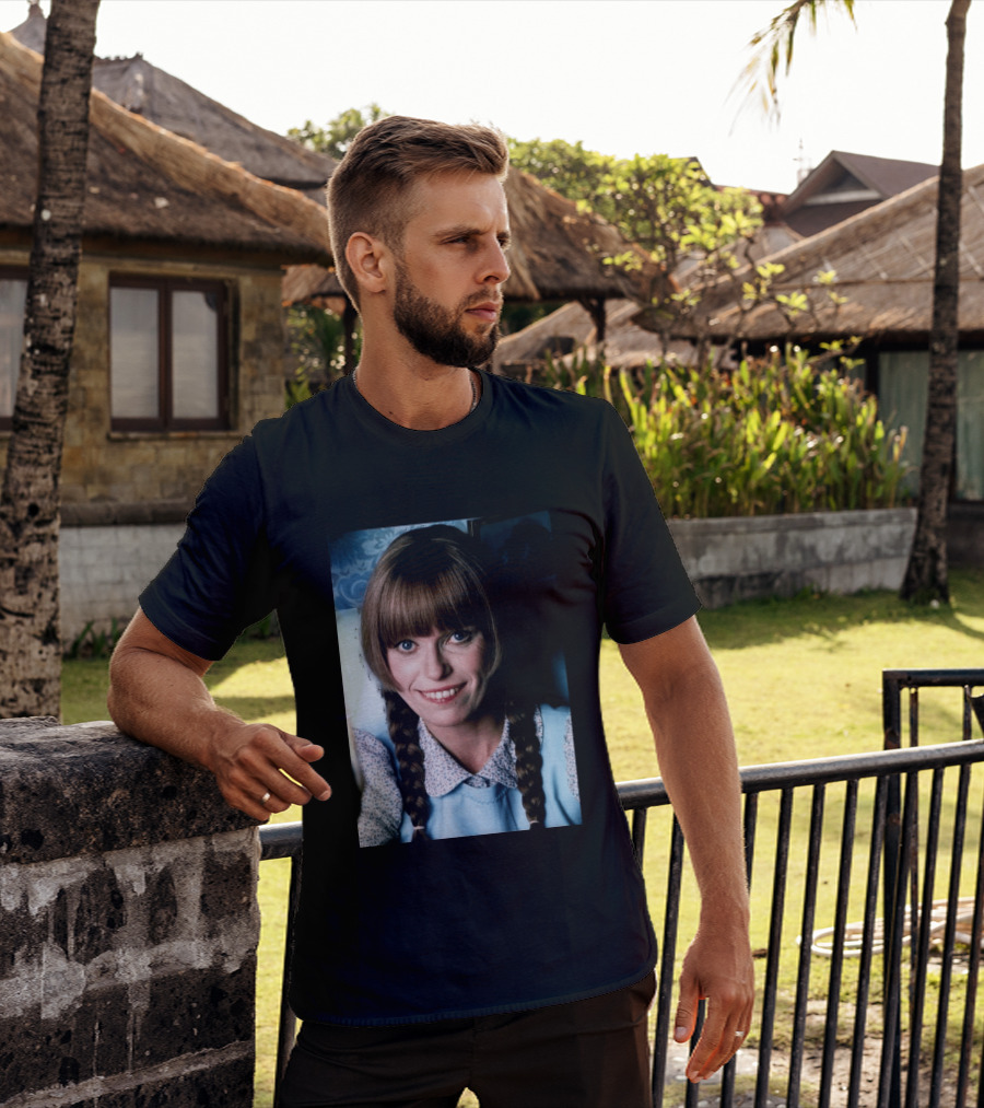 Louise Lasser Star Of TV’s Mary Hartman Is Dead At 87 T-Shirt