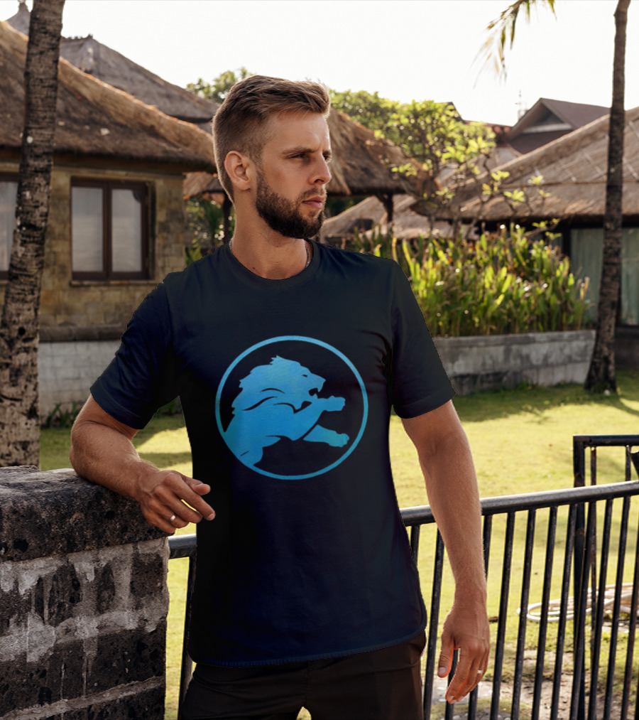 Detroit Lions Roaring Blue Iconic Circle T-Shirt