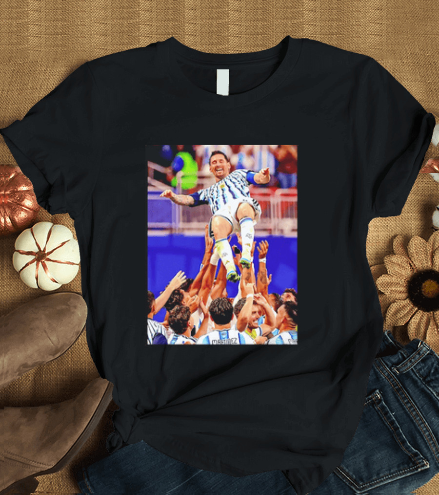 Lionel Messi Argentina Victory Celebration Team Lift T-Shirt