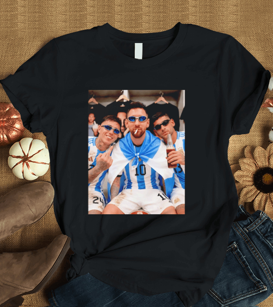 Argentina National Team Lionel Messi Enzo Fernandez Cristian Romero Celebration T-Shirt