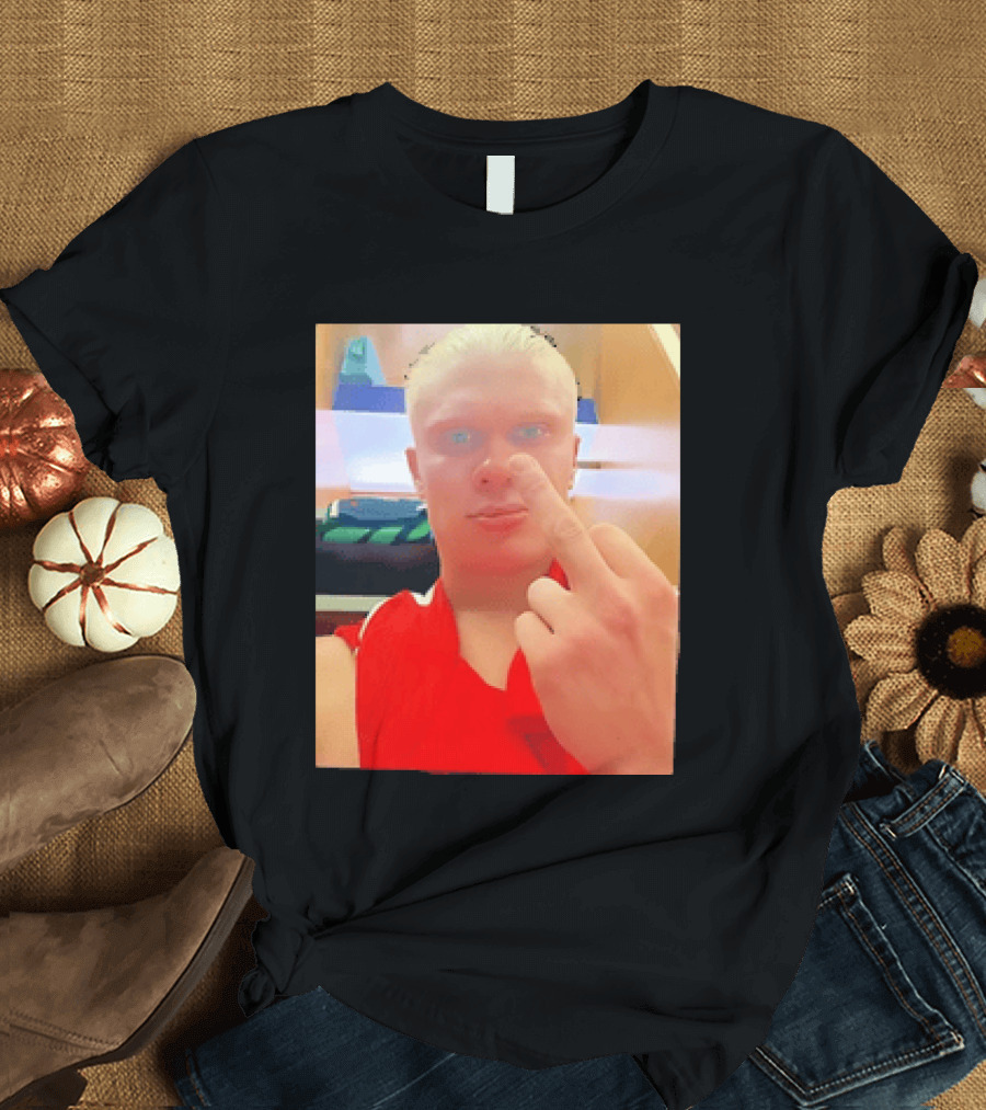 Norway Erling Haaland Middle Finger Selfie T-Shirt