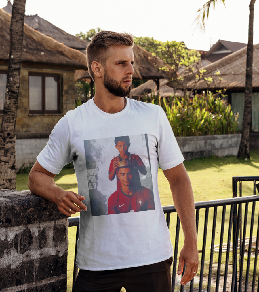 Cristiano Ronaldo Portugal Obrigado Por Tudo GOAT Crowned King Soccer Legend T-Shirt