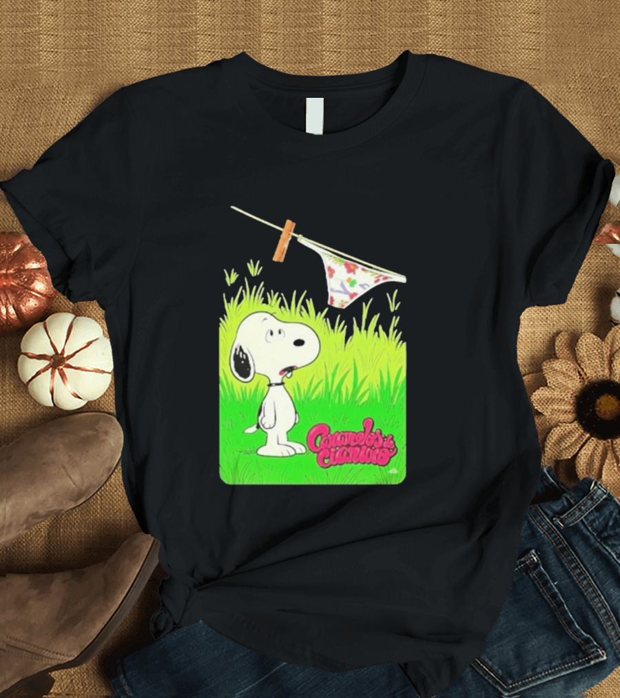 Snoopy Caramelos De Cianuro En Español Classic Cartoon And Rock Band Fusion T-Shirt