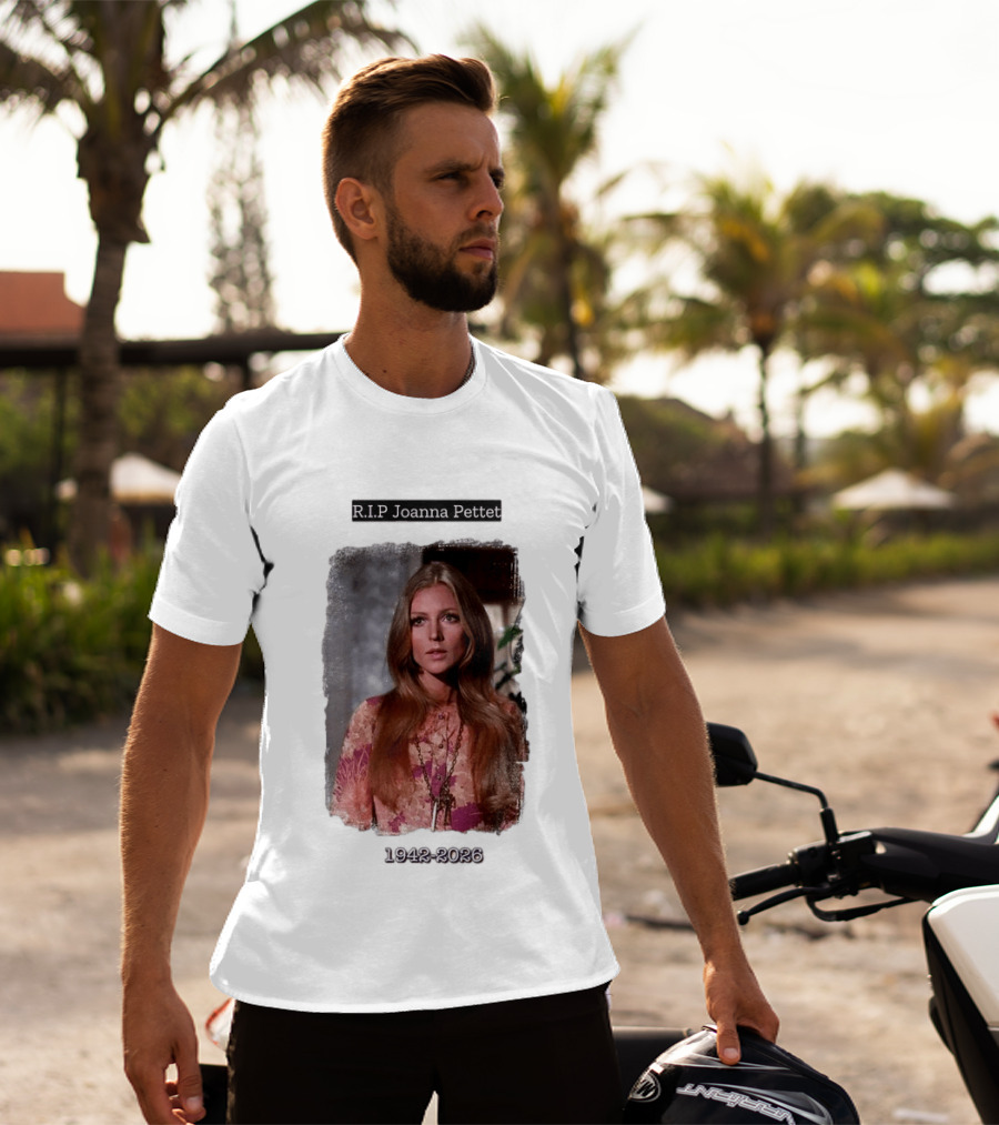 R.I.P Joanna Pettet 1942 2026 Retro 1960s Cinematic T-Shirt