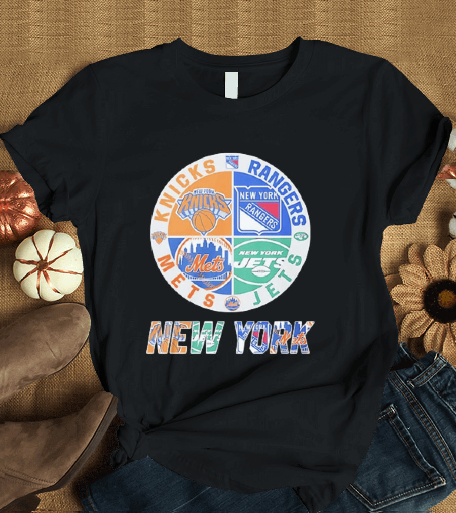 New York Knicks Rangers Mets Jets Fan Logos NY Sports Team Circle T-Shirt
