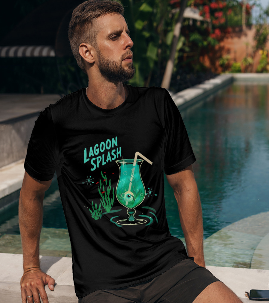 Creature From The Black Lagoon Lagoon Splash Cocktail T-Shirt