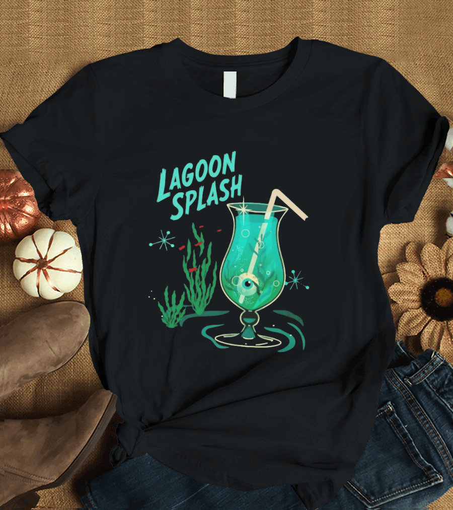 Creature From The Black Lagoon Lagoon Splash Cocktail T-Shirt