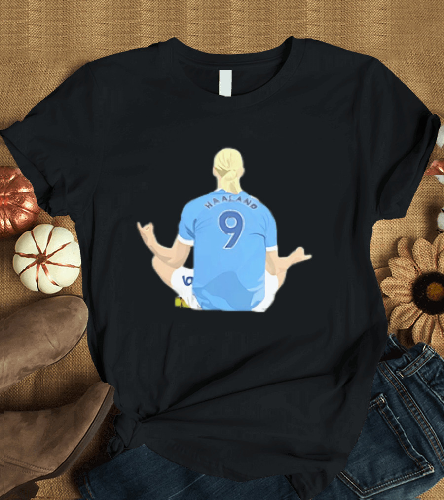 Norway Erling Haaland 9 Meditating Iconic Soccer Moment T-Shirt