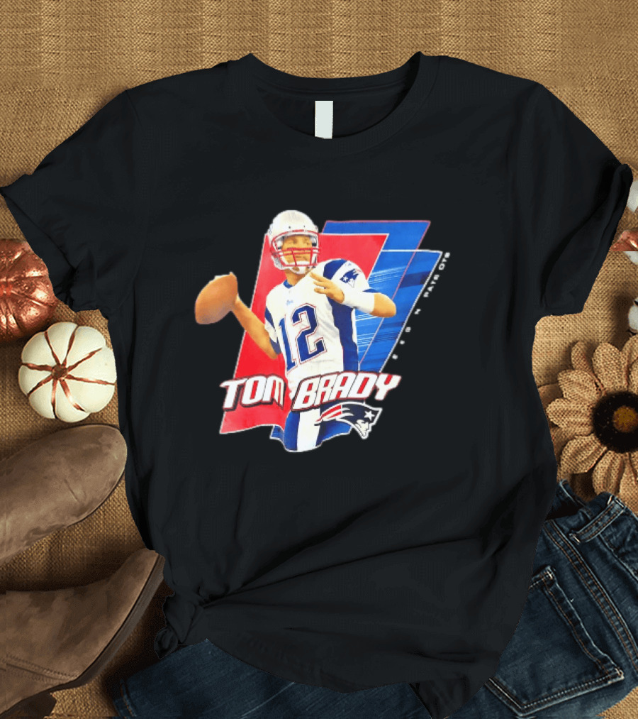 New England Patriots Tom Brady 12 Football Quarterback Iconic Action Pose T-Shirt