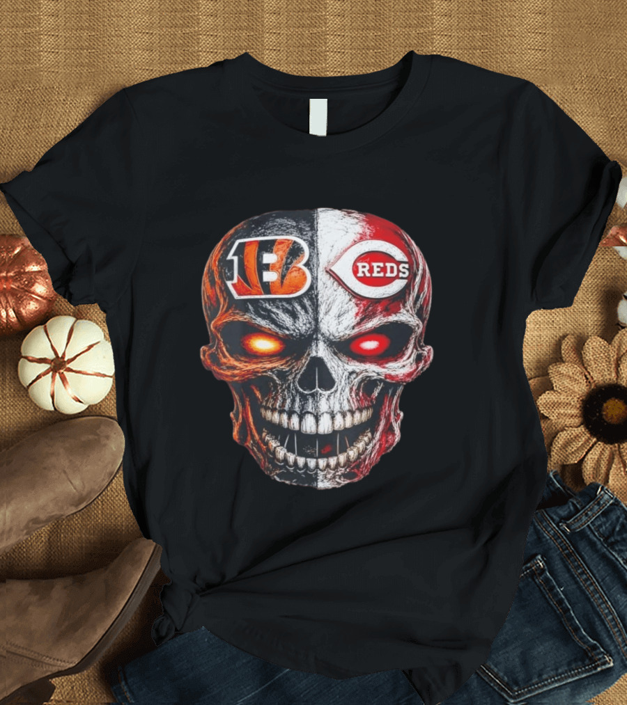 BENGALS REDS Skull Split Face Dual T-Shirt