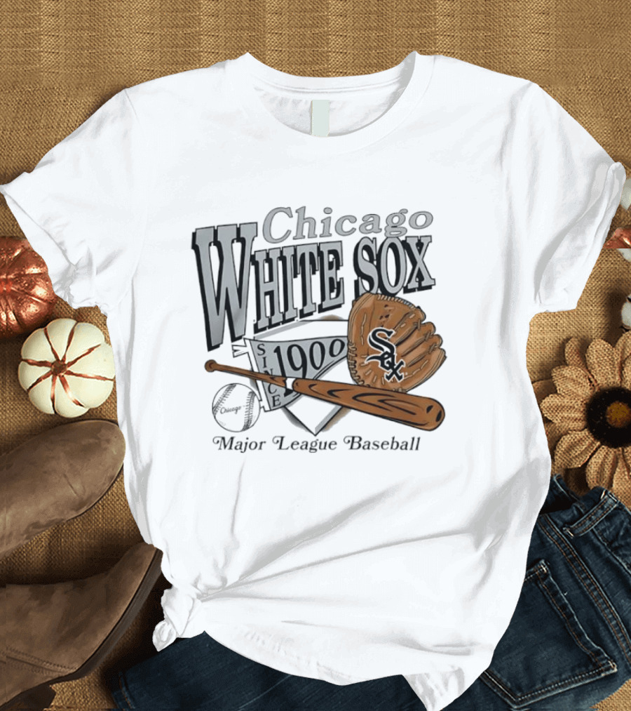 Chicago White Sox Since 1900 Major League Baseball Vintage Style Glove And Bat T-Shirt