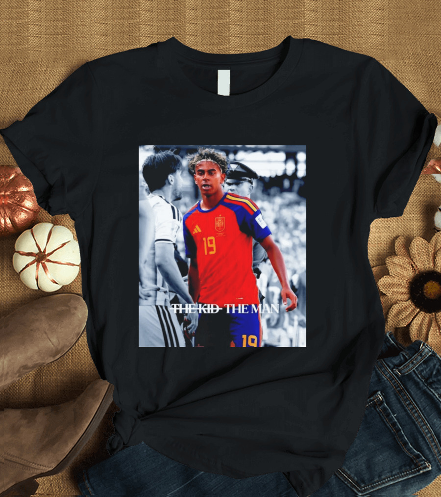 Spain 19 Lamine Yamal The Kid The Man T-Shirt