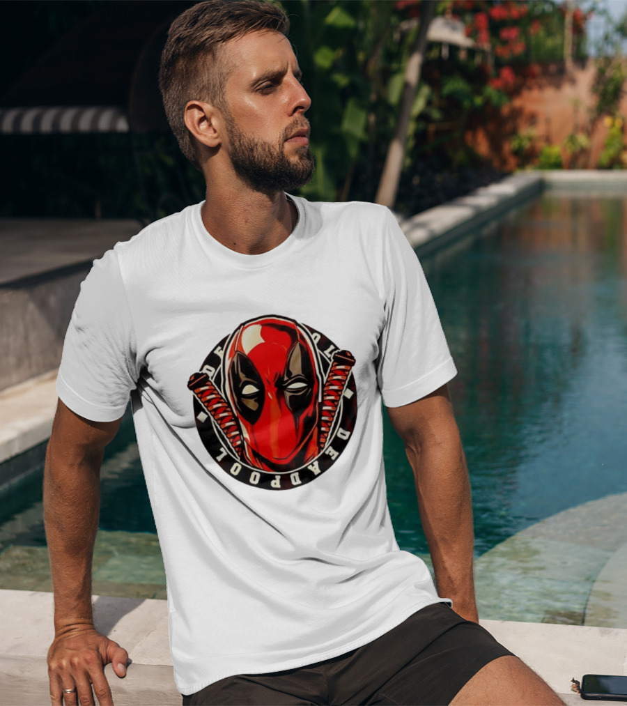 Deadpool Marvel Comics Mask Katana Swords T-Shirt