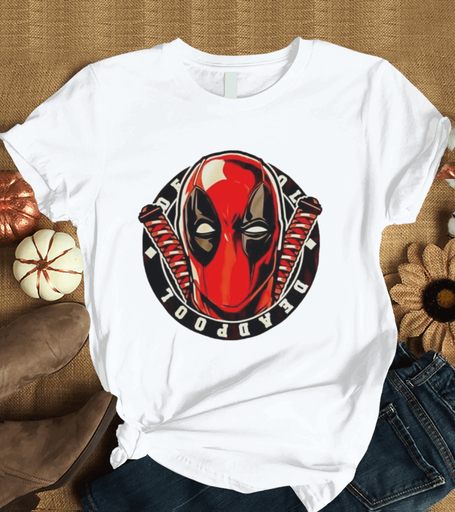Deadpool Marvel Comics Mask Katana Swords T-Shirt
