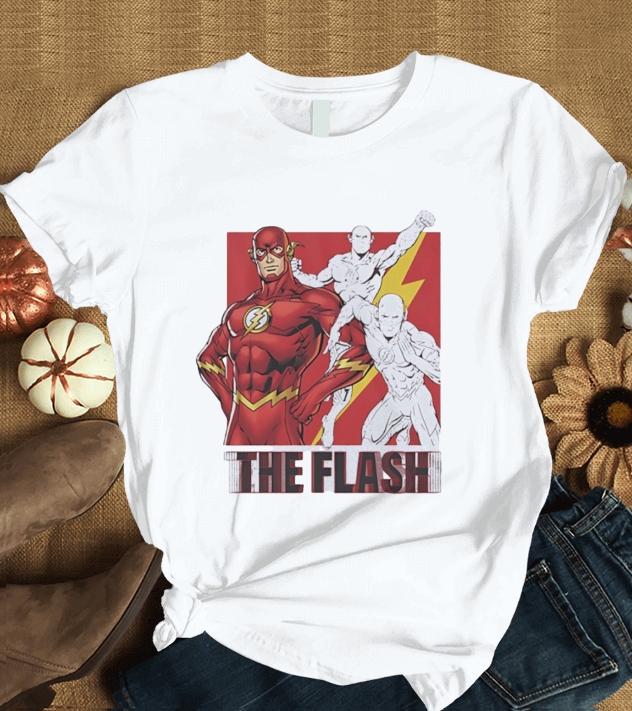 The Flash Scarlet Speedster DC Comics Lightning Bolt Heroic Pose T-Shirt