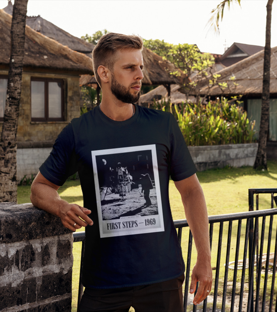 First Steps 1969 Apollo 11 Lunar Module Eagle Moon Landing Astronaut T-Shirt