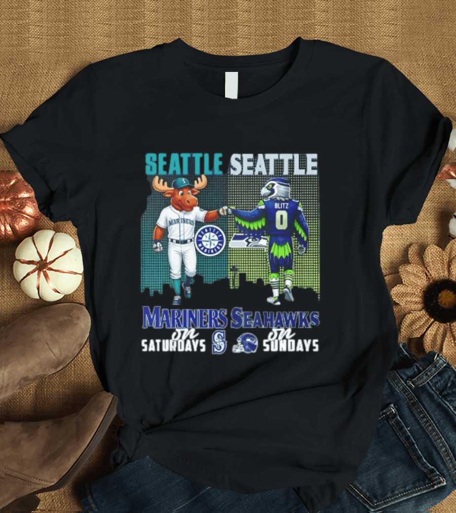 Seattle Mariners Moose And Seahawks Blitz On Saturdays Sundays T-Shirt