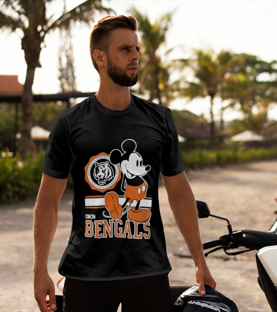 Mickey Mouse Cincinnati Bengals Football Tiger T-Shirt