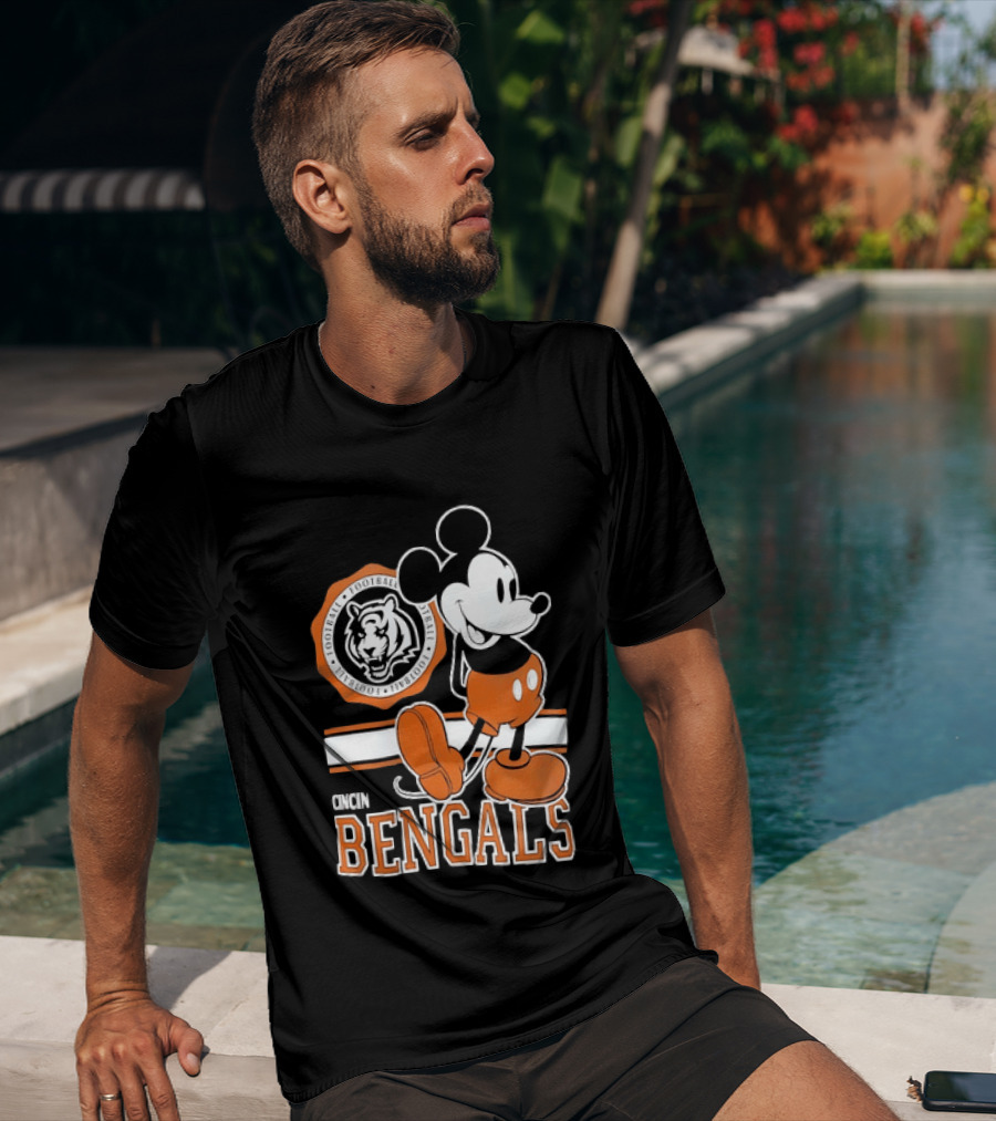 Mickey Mouse Cincinnati Bengals Football Tiger T-Shirt