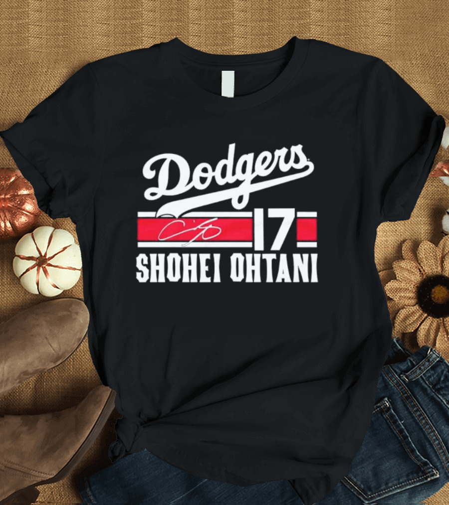 Dodgers Shohei Ohtani 17 Signature T-Shirt