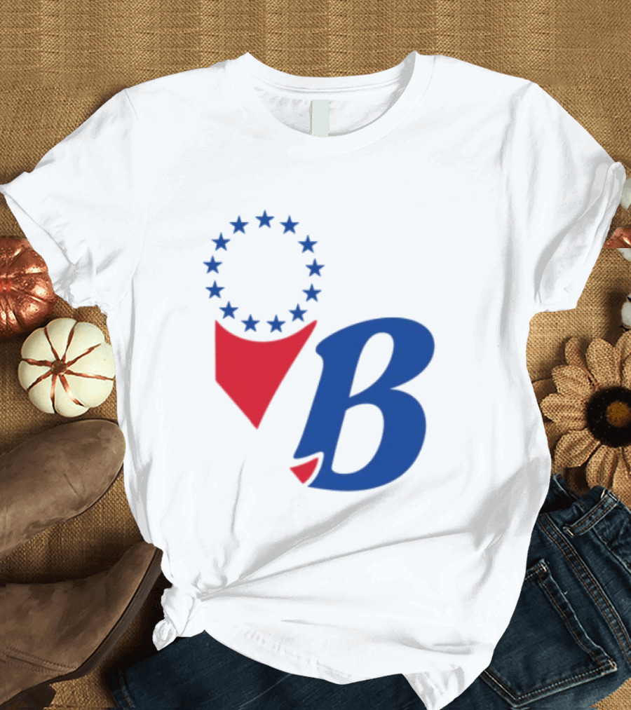 Chinatown Market Store Let Brotherly Love Philadelphia B Icon Circle Stars T-Shirt