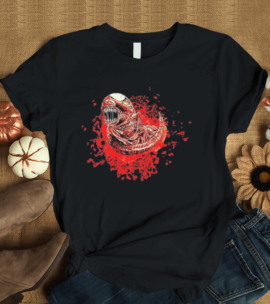 Aliens Chestburster Sci Fi Horror Blood Splatter Creature T-Shirt
