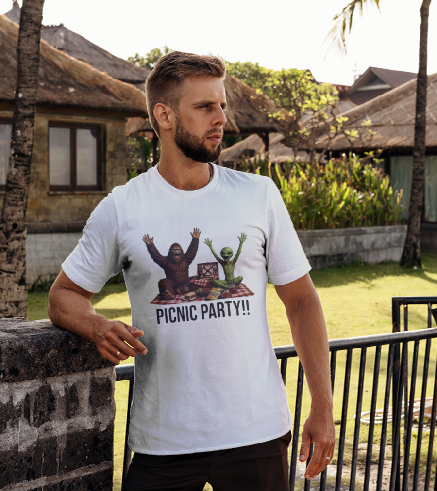 Bigfoot And Alien Picnic Party With Chips And Sandwiches T-Shirt