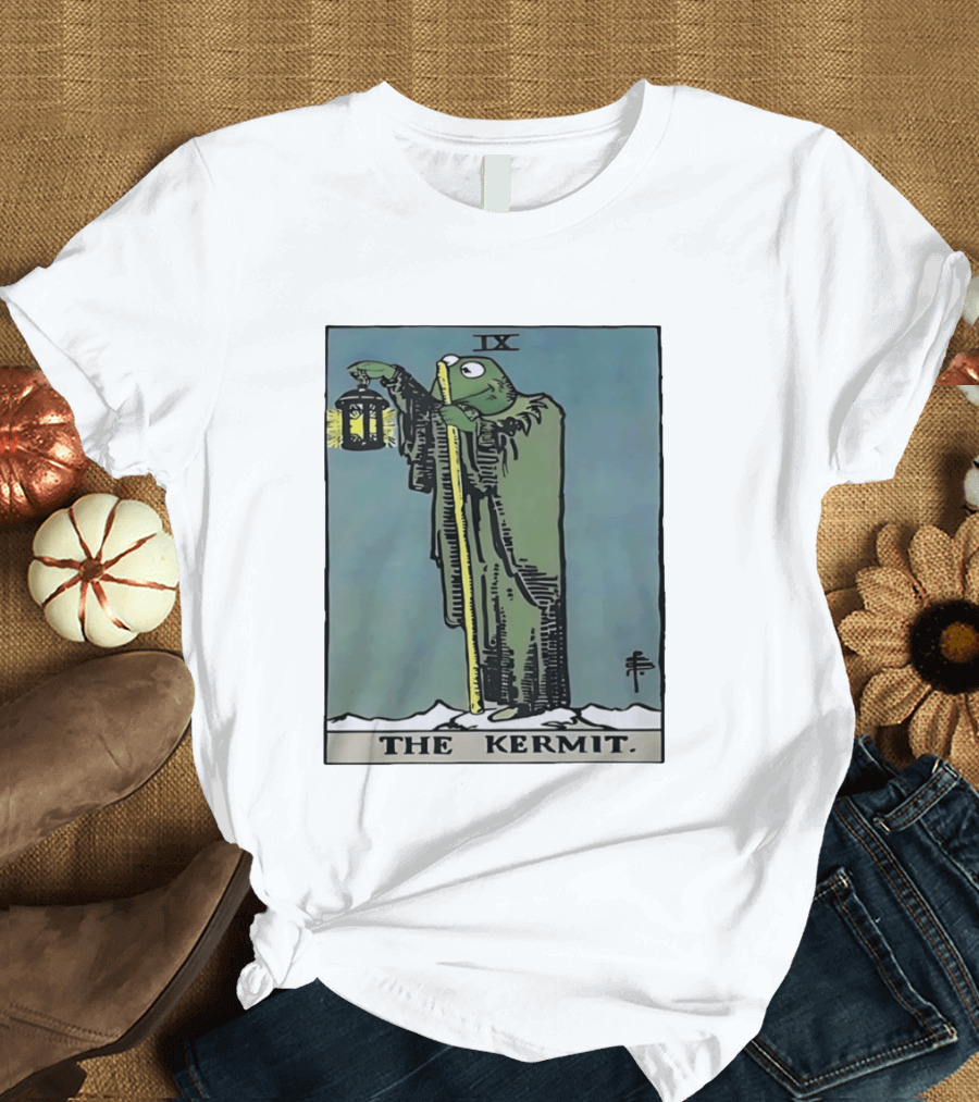 Kermit Tarot Card IX The Hermit Muppets Lantern T-Shirt