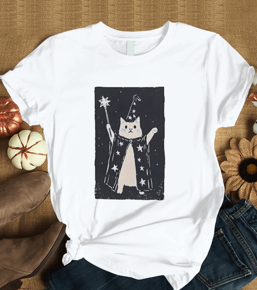 The Magician Cat Tarot Card Wizard Hat Starry Cloak Magic Wand T-Shirt
