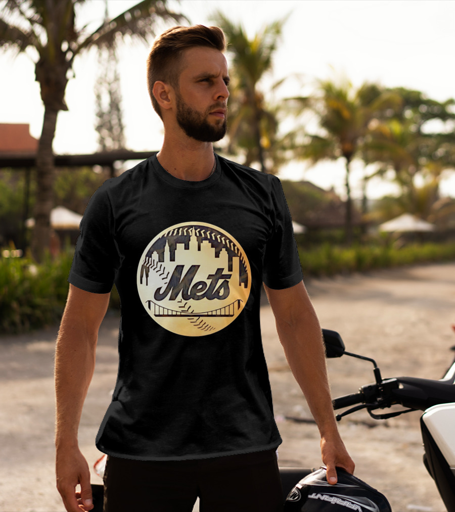 New York Mets Baseball Skyline Bridge MLB T-Shirt
