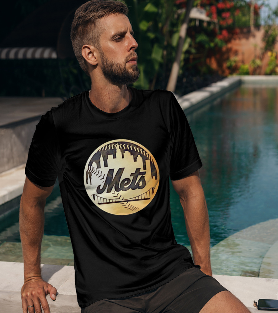 New York Mets Baseball Skyline Bridge MLB T-Shirt