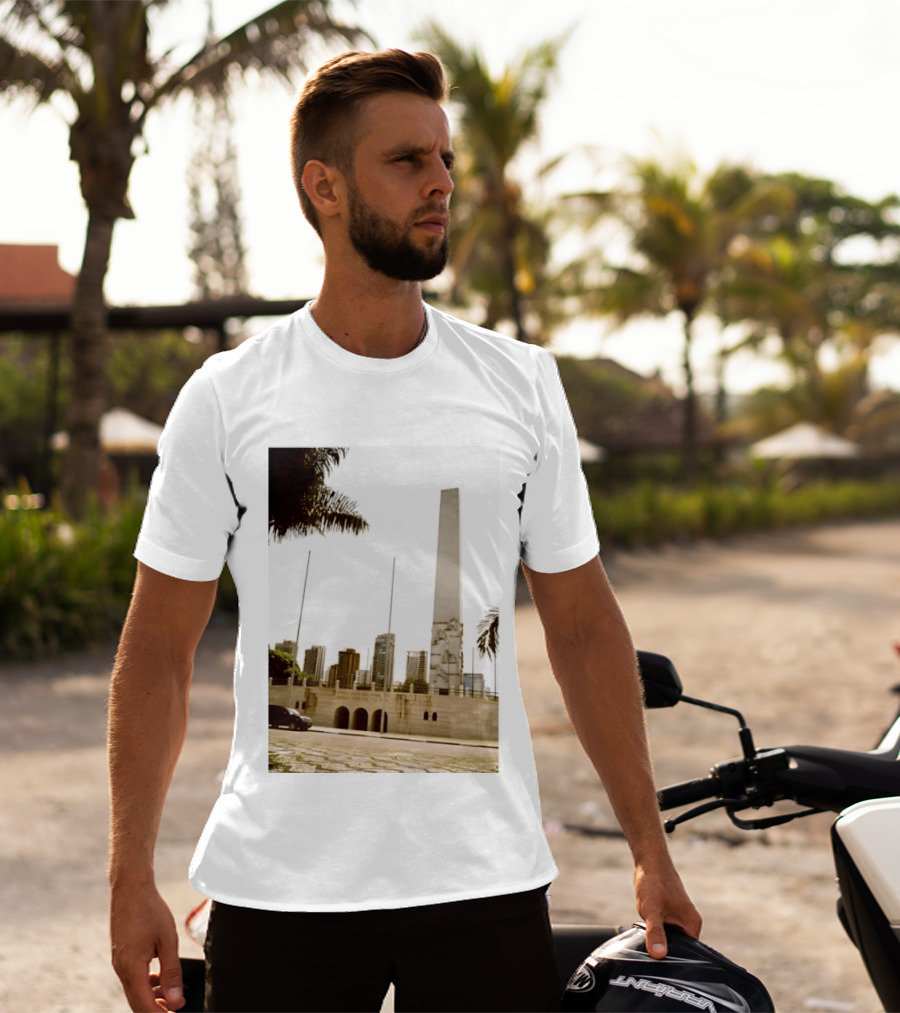 Obelisco Do Ibirapuera M M D C Viveram Pouco Para Morrer Bem Morreram Jovens Historical Monument São Paulo Brazil T-Shirt