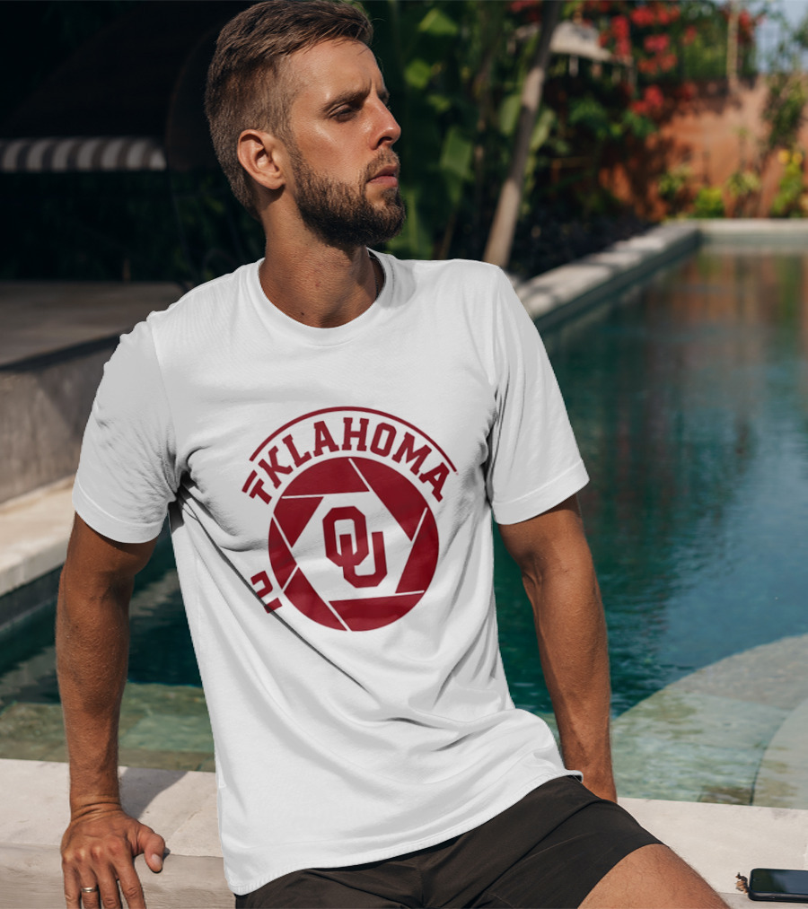 Oklahoma Sooners OU NCAA College Football T-Shirt