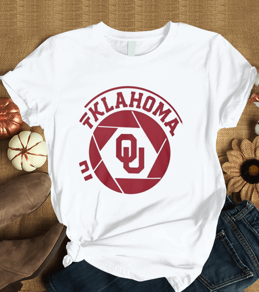 Oklahoma Sooners OU NCAA College Football T-Shirt