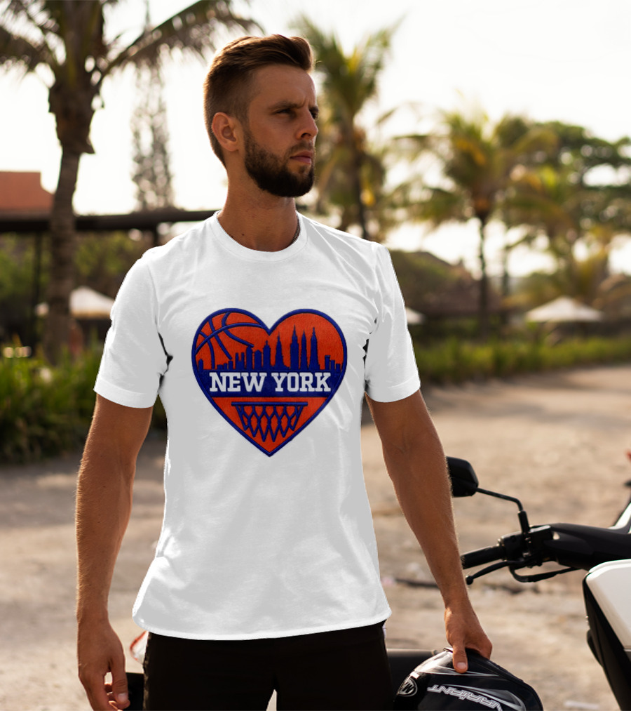 New York Knicks Heart Skyline Basketball Hoop T-Shirt