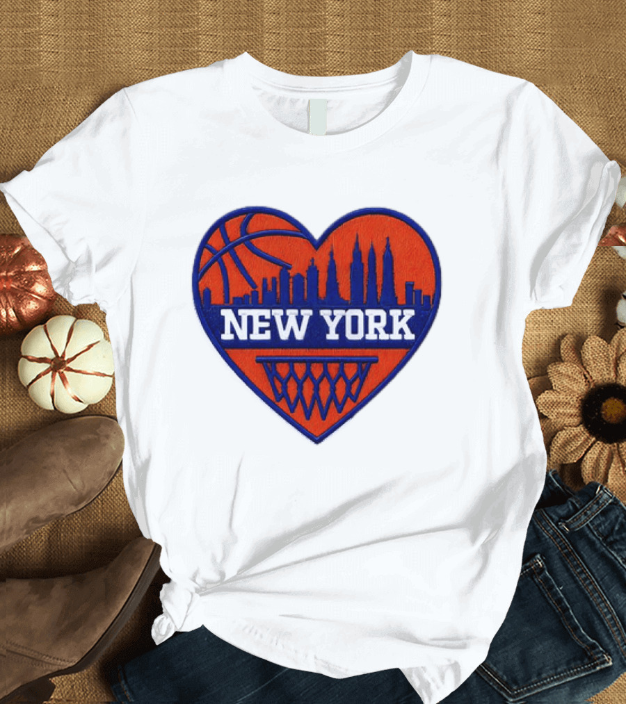 New York Knicks Heart Skyline Basketball Hoop T-Shirt