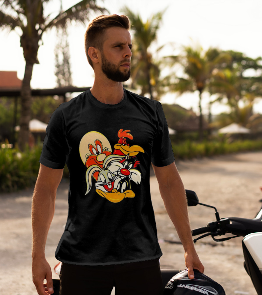 Looney Tunes Smiling Faces Bugs Bunny Sylvester Foghorn Leghorn Taz T-Shirt