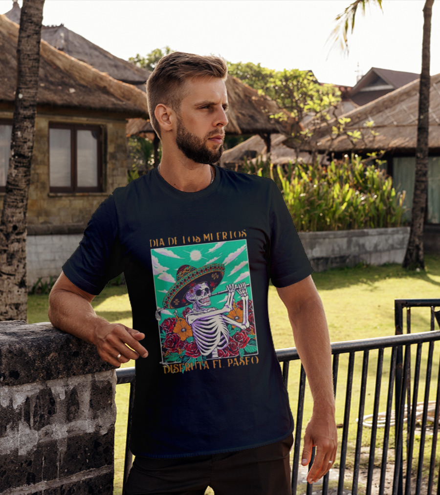 Calavera Golfer Día De Los Muertos Sombrero Flores Disfruta El Paseo T-Shirt