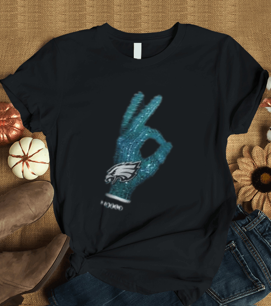 Philadelphia Eagles Glitter Glove OK T-Shirt