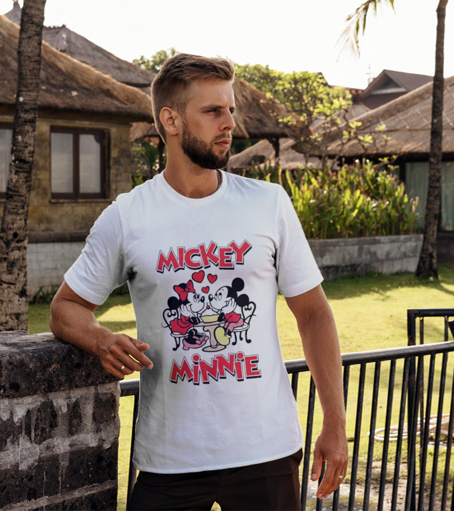 Mickey Minnie Romantic Valentine's Day Hearts And Cafe Scene T-Shirt