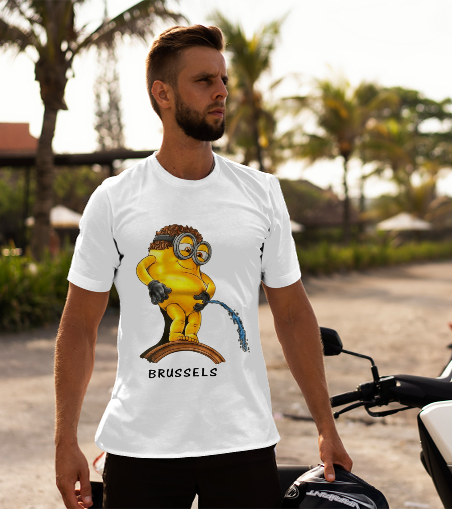 Brussels Pee Minion Parody Manneken Pis T-Shirt