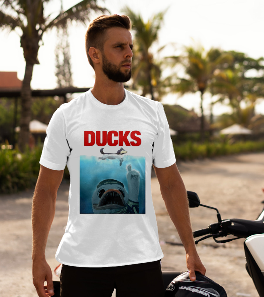 Oregon Ducks Jaws Parody With Washington Huskies Rivalry T-Shirt