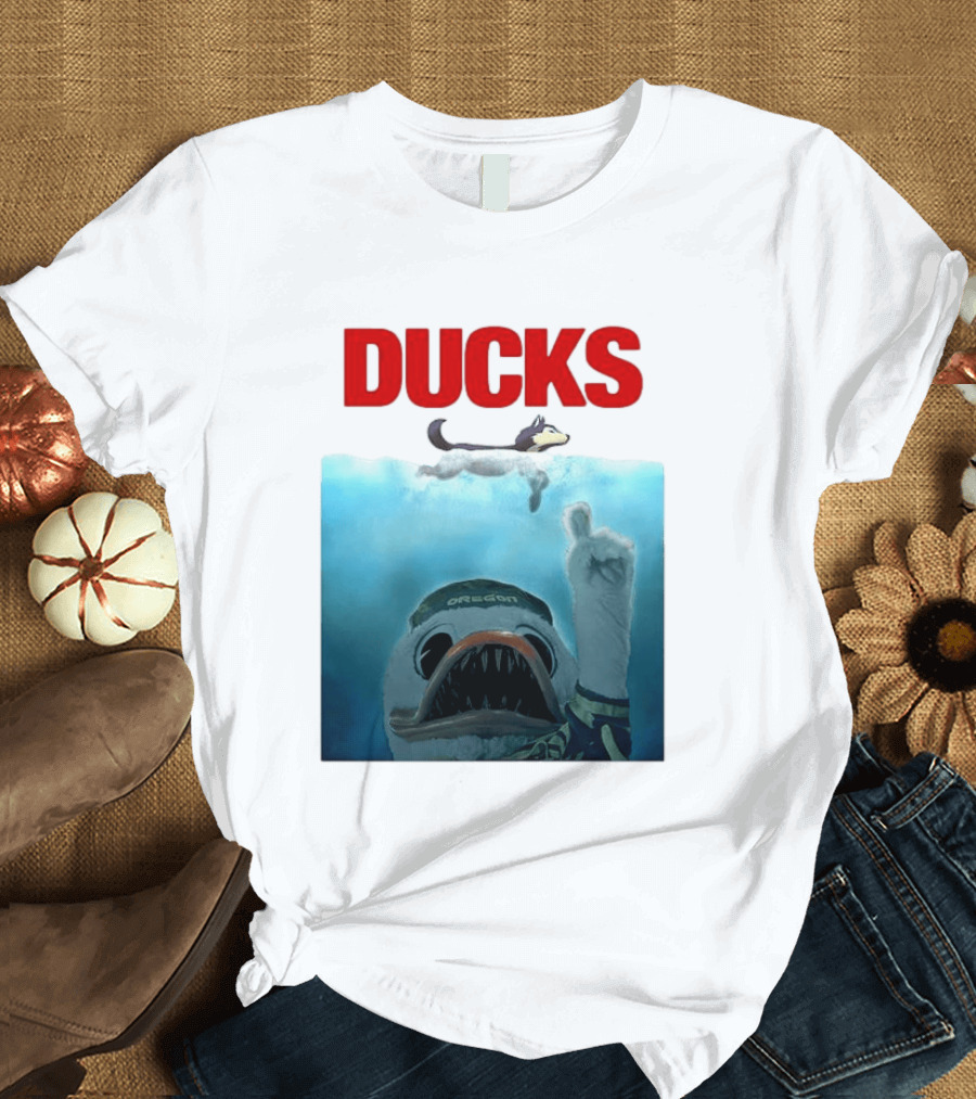 Oregon Ducks Jaws Parody With Washington Huskies Rivalry T-Shirt