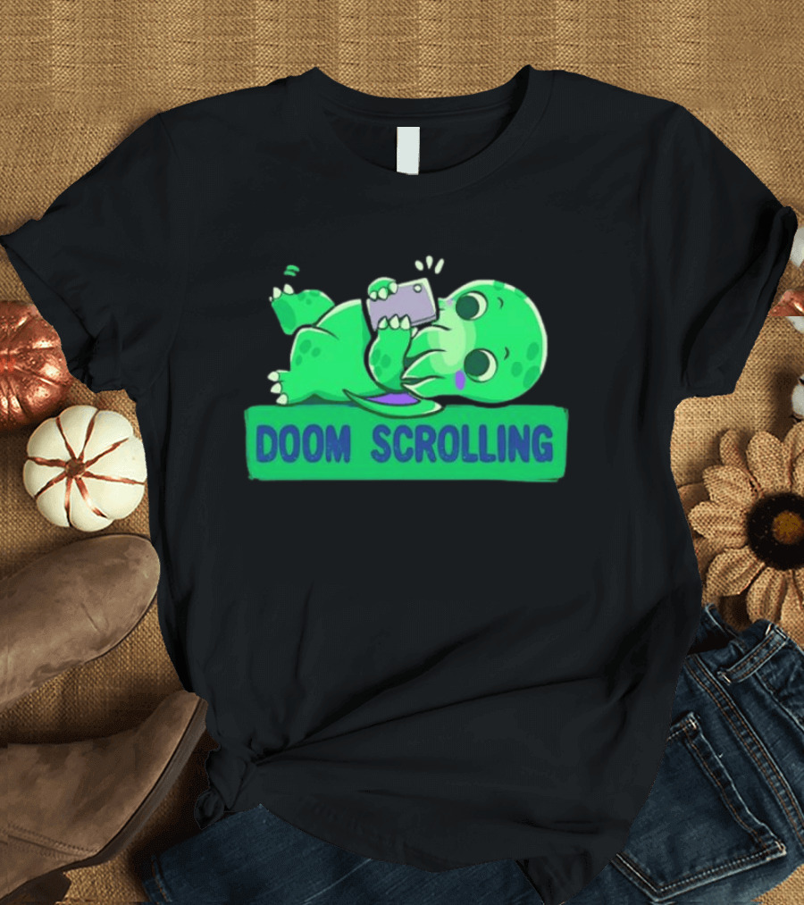 Doom Scrolling Cthulhu Lovecraft Monster With Smartphone T-Shirt