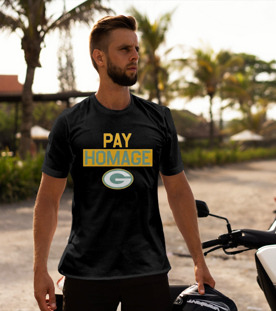 Green Bay Packers Pay Homage With Iconic G T-Shirt