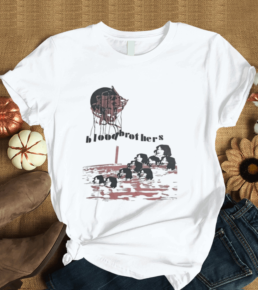 Blood Brothers Musical West End Willy Russell Dripping Red Moon T-Shirt
